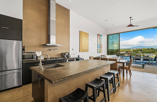 Lihue House | Modern Oceanfront Resort Living. 16' ceilings. Luxury Oceanfront Bedroom Suites.
