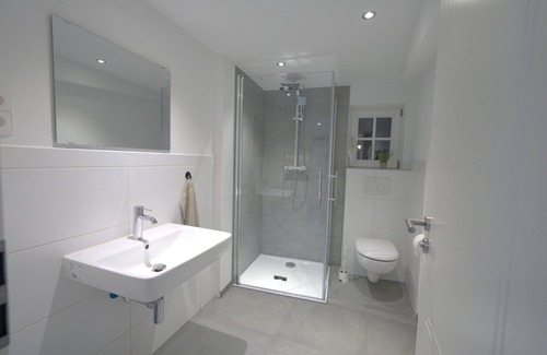 Buchen Apartment | Modern Old Town Diamond