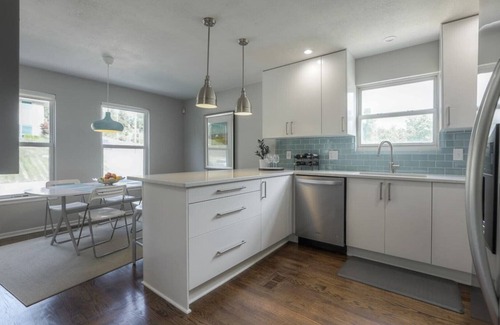 Westside North House | Modern on Madison in the Historic Westside
