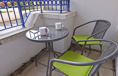 Eastbourne's Theatre District Apartment | Modern one-bed flat with veranda just off seafront in prime Eastborne