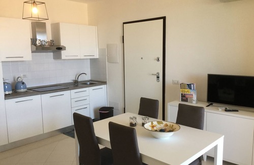 Scarlino Apartment | modern one bedroom apartment a few km from the sea