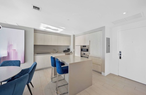 Hollywood South Central Beach Condo | ★ Modern Panoramic Escape With Stunning Ocean Views & Steps From the Beach