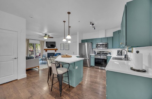 Bear Hollow Village Condo | Modern Park City Retreat Near Canyons Village