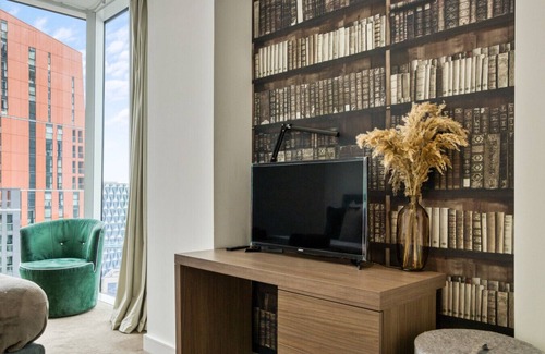 Vauxhall Condo | Modern penthouse in nine elms