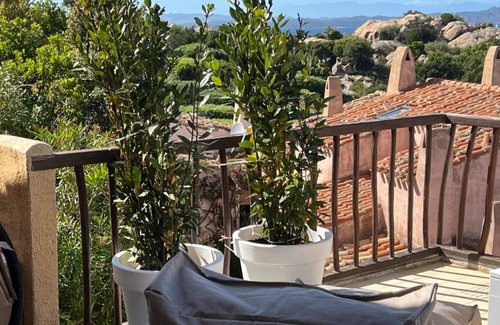 Liscia di Vacca Apartment | Modern Penthouse with seaviews in Porto Cervo