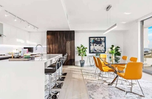 Central Fort Lauderdale Apartment | Modern Penthouse Loft with Skyline Views