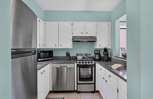 Pinehurst Condo | Modern Pinehurst Golf Condo 2BR/2BA on 17th Fairway of Course No. 3 Near Village