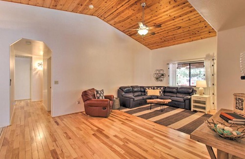 Pinetop House | Modern Pinetop Cabin with Game Area, Deck and Fire Pit
