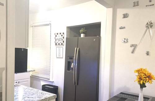 Englewood Apartment | Modern Private room "1"Bed + Kitchen with Bus Stop to NYC