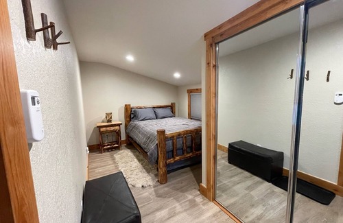 Tahoe Valley Cottage | Modern Private Cottage with Luxury Amenities