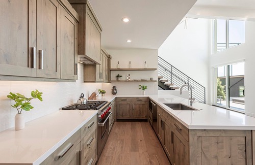 Park City House | Modern Promontory Cobalt Cabin near Jordanelle Reservoir, Main Street Park City, & Ski Resorts