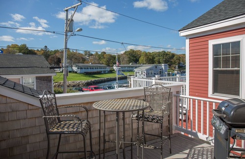 Ogunquit Apartment | Modern property in the heart of Perkins Cove with amazing views of the Atlantic