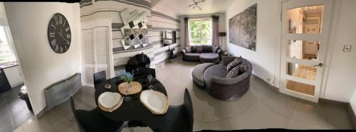 Ellemford Apartment | Modern Quiet City Center Airport 2 Bedroom Apartment