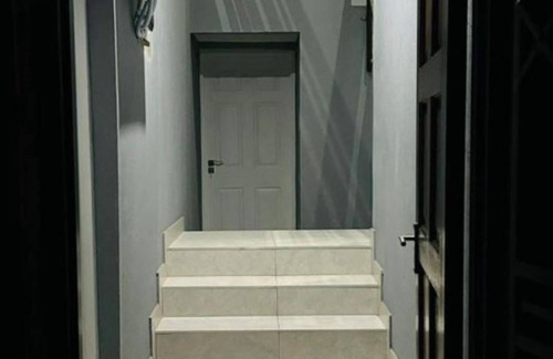 Greater Johannesburg Metropolitan Area Apartment | Modern, quiet property, wi-fi, no sharing bath safe parking near, entertainment