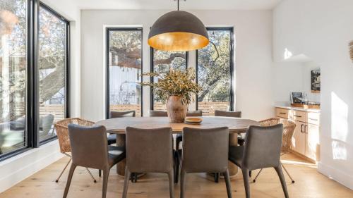 Bouldin House | Modern Retreat w Pool, Guest House & Deck Lounge Henley by AvantStay