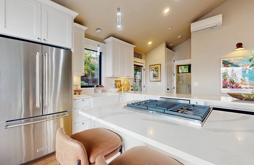 Mukilteo House | Modern retreat with panoramic ocean views, chef’s kitchen, and gas fireplace