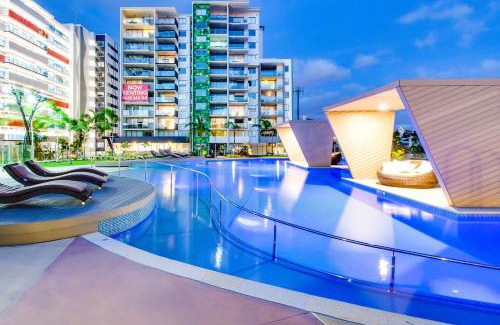 West End Apartment | Modern Riverside Oasis - Gym Pool WiFi & Parking