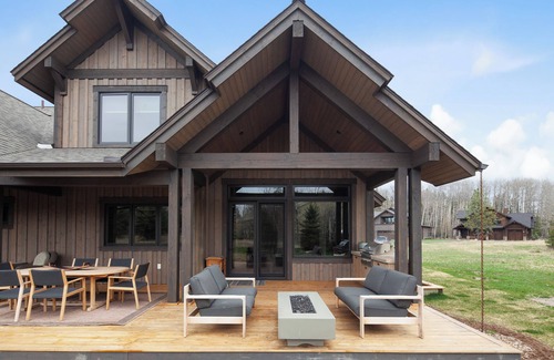 Whitefish Apartment | Modern-Rustic Retreat + Full Kitchen, Soaking Tub, Office, Media Room & Deck