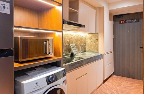 Pagedangan Apartment | Modern Rustic Studio Apartment At Carstensz Residence