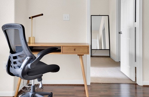 San Bruno Apartment | Modern San Bruno 1BR w/Pool, Gym & W/D, near highways, by Blueground
