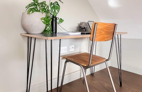 Easton Apartment | Modern Six Bedroom Apartment in Bristol