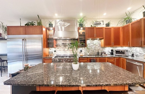 Old Town House | Modern- Smart Home in Wicker Park