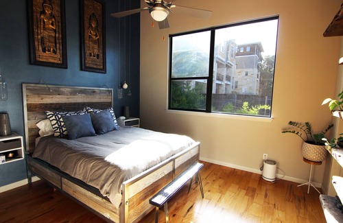 Dawson House | Modern SoCo Gem 2BD/2.5BA Urban Oasis in Great Location - Corporate Housing