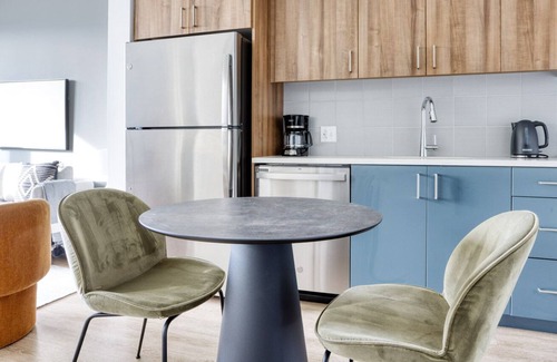 Assembly Square Apartment | Modern Somerville 1BR w/ Gym & W/D, nr Assembly Row, by Blueground