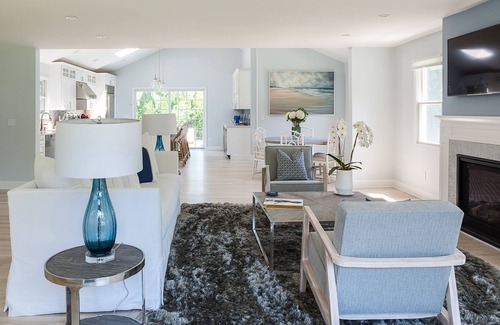 Village of Southampton House | Modern Southampton Village Home with Heated Pool