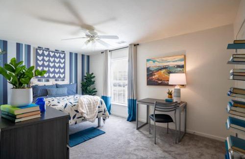 Columbia Apartment | Modern Space Great For Extended Stays Pool & Gym
