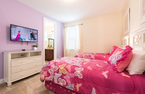 West Kissimmee Resort | Modern|Spacious|10br|Sleeps 20|10mintoDisney|PrivatePool|Villa