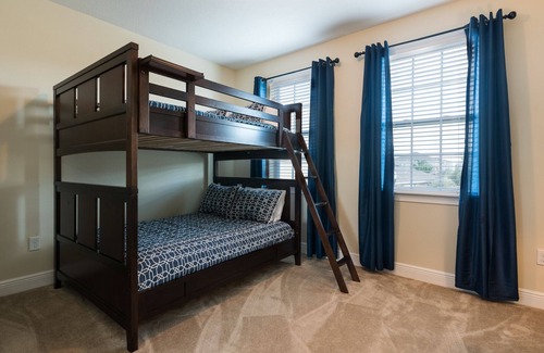 West Kissimmee Resort | Modern|Spacious|10br|Sleeps 20|10mintoDisney|PrivatePool|Villa