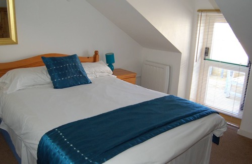 Trearddur Bay Apartment | Modern, Spacious Apartment, Stunning Sea Views.