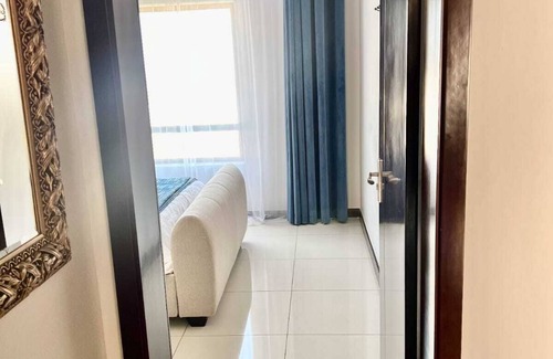 Greater Johannesburg Metropolitan Area Apartment | Modern spacious apartment in a quiet and beautiful estate.