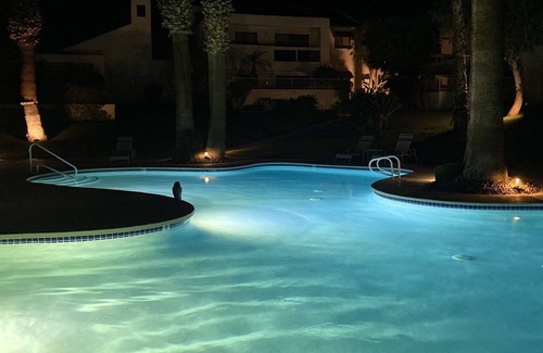 Canyon Corridor Apartment | Modern, spacious, great location, fab pools