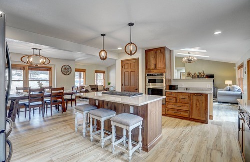 Bailey House | Modern + Spacious Mountain Cabin with XL Hot Tub located in the Rocky Mountains