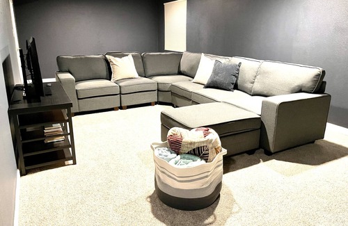 Lakewood House | Modern, spacious townhome 10 minutes from Red Rocks!