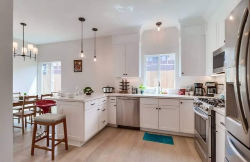 Imperial Beach House | Modern & Spacious 3-Bedroom Home w Garage, 5 min to Beach, Downtown