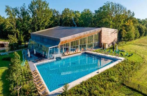 Maubray House | Modern Stay with Culture