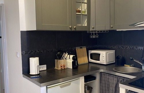 Pietranera Apartment | Modern studio with sea view!