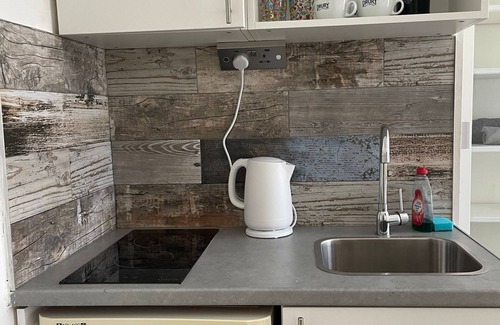 Tottenham Green Apartment | Modern studio 2 near Emirate