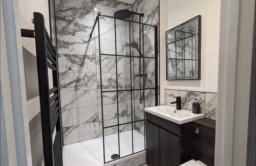 Bedlington Apartment | Modern Studio Apartment