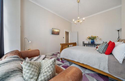 West Ealing Apartment | Modern Studio Apartment