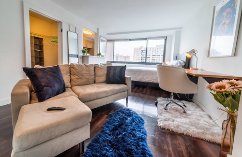 Alexandria West Apartment | Modern Studio Apt w/all Amenities Near D.C.