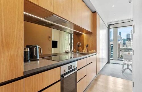 Auckland Central Business District Apartment | Modern Studio in Wynyard Quarter by Zodiak Stays