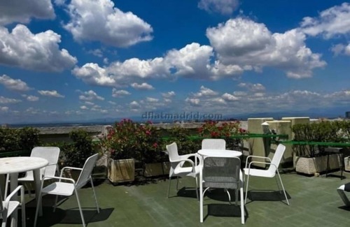 Cuatro Caminos Apartment | Modern Studio Loft with City Views, Rooftop Pool & Smart TV