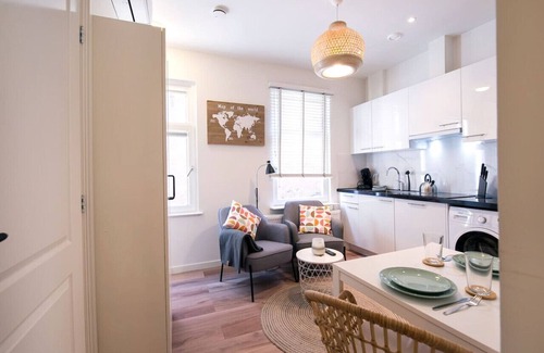 Scheveningen Apartment | Modern studio near Scheveningen beach