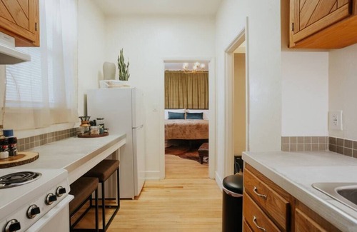 Medford Apartment | Modern Studio unit next to downtown Medford. Features a plush King bed, private outdoor space, fast WiFi, and a well-equipped mini-kitchen. Perfect for couples or solo travelers.
