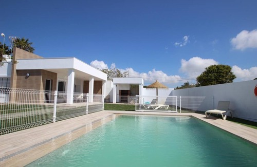 Campano House | Modern style, private pool, quiet surroundings, beautiful veranda, mosquito nets - Casa Sangall -