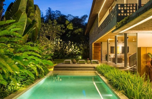 Saba Villa | Modern&Stylish, 11BR Villa Complex near Saba Beach